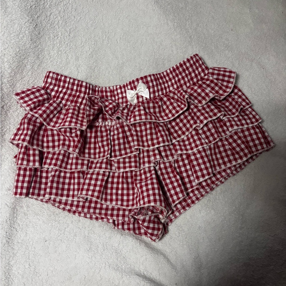 SHEIN Red Checkered Ruffle Skorts